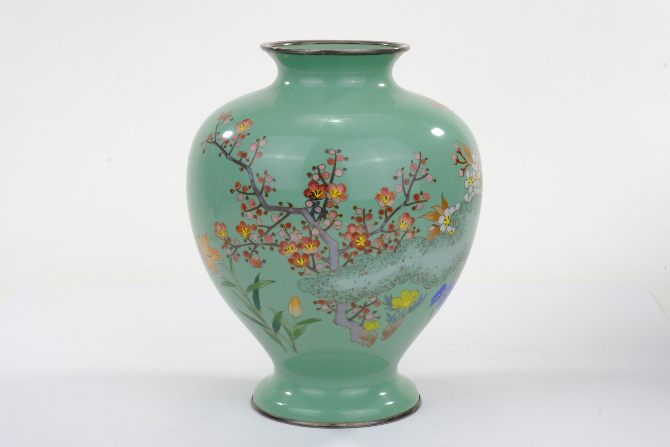 Japanese Porcelain Floral Vase 11