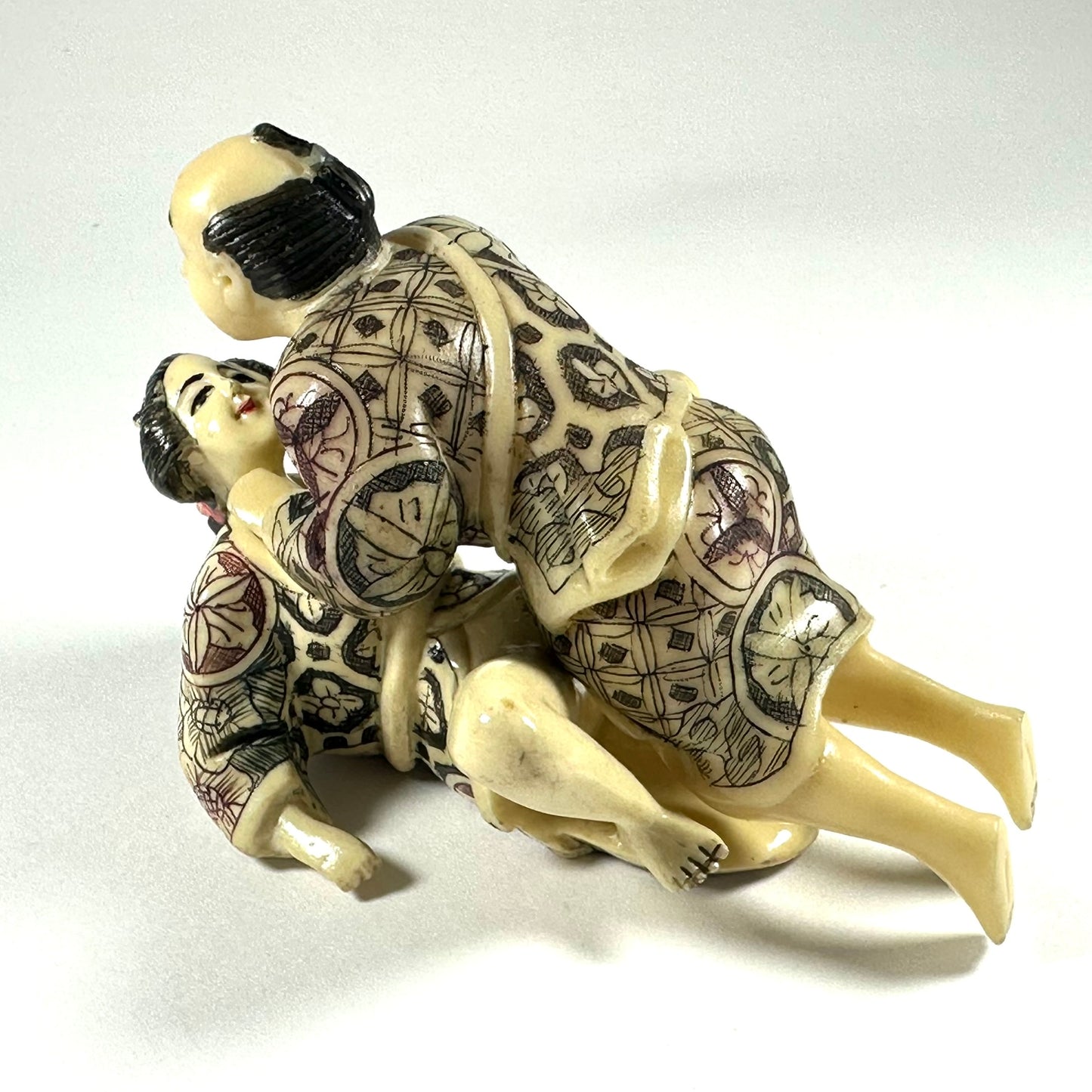 Vintage Japanese Shunga Erotic Figurine Couple Faux-Ivery Resin Hand Painted Showa a