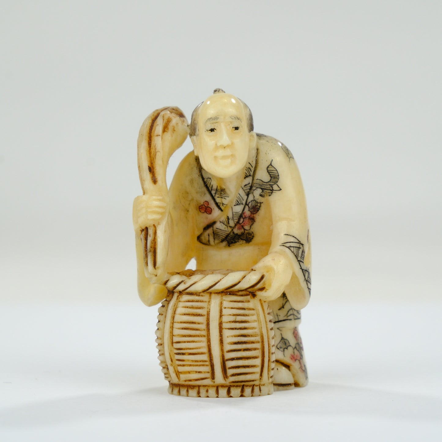 Vintage Chinese Figurine / Netsuke Hand Carved Oxbone ~2”H