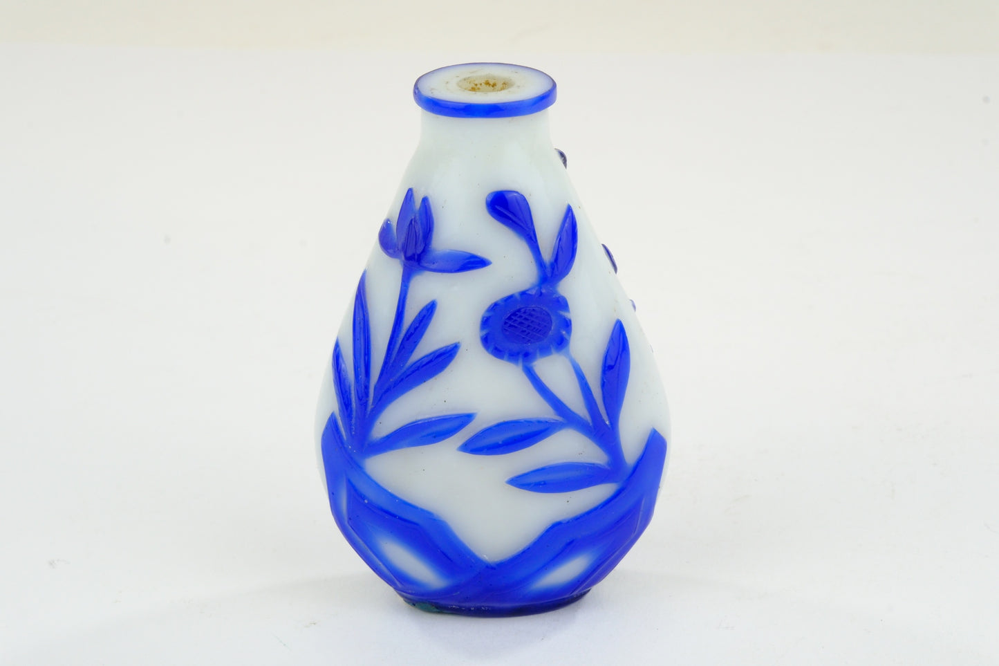Chinese Blue Overlay Peking Glass Snuff Bottle Floral Botanical Carved ~3"