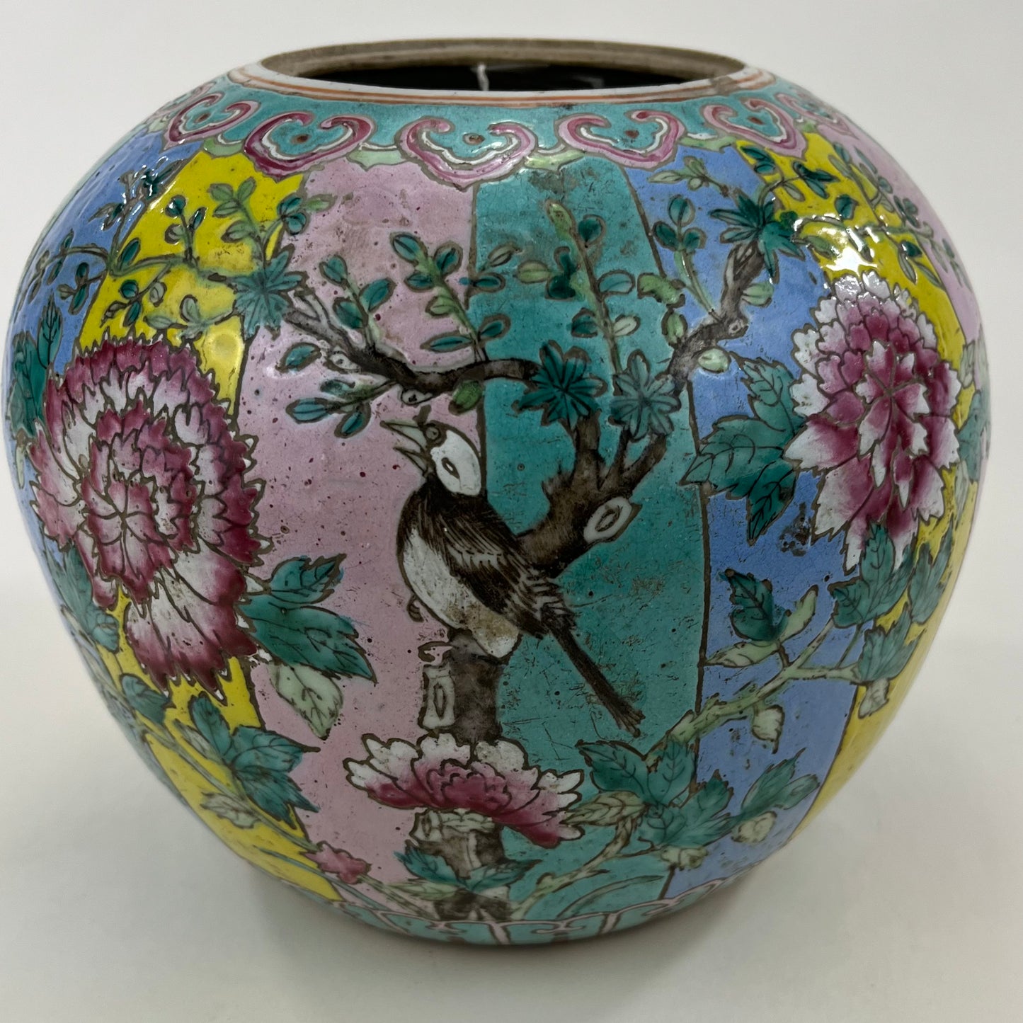 Antique Chinese Late Qing Dynasty Famille Rose Jar Enameled 7"x9"