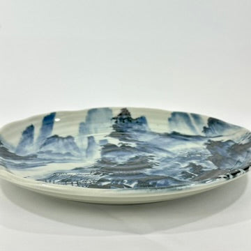 Japanese Showa Porcelain Plate Blue White Shanshui Mountain Landscape Yubyakudo Mark 8.5"W LS#093