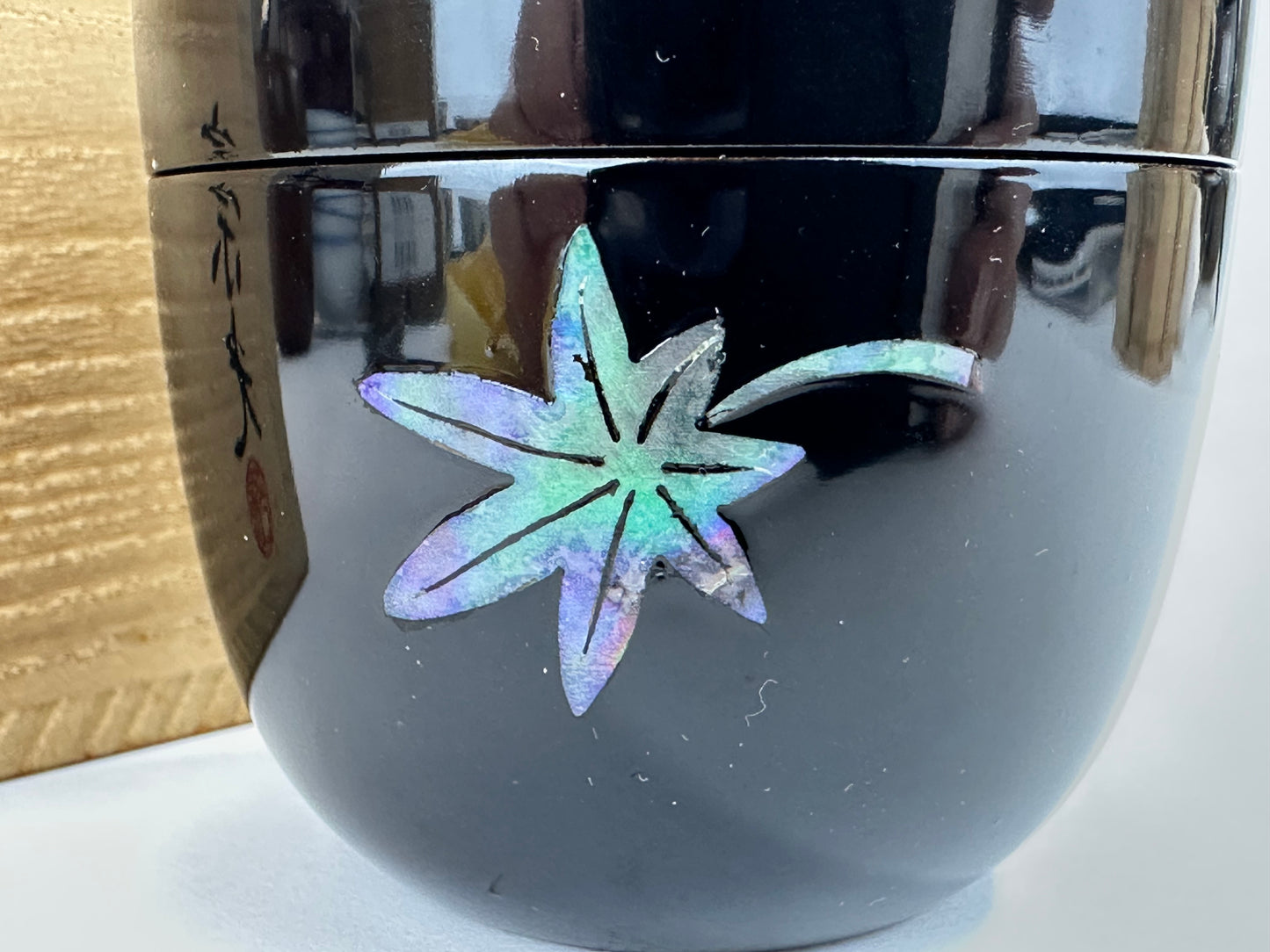 Vintage Japanese Natsume Wooden Tea caddy Raden Cherry blossoms & Maple Leaves