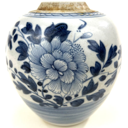 Antique Chinese Qing 19th Blue & White Ginger Jar Hand Painted Peony 6"