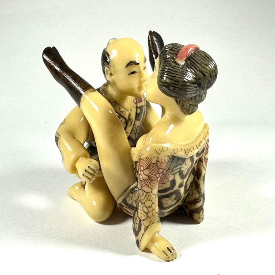 Vintage Japanese Shunga Erotic Figurine Couple Faux-Ivery Resin Hand Painted Showa d