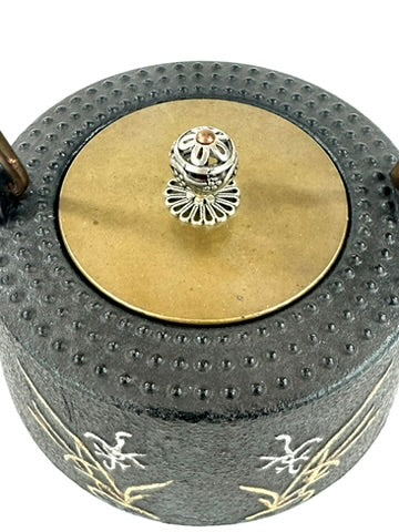 Vintage Japanese Cast Iron Tetsubin Wa Harmony Kanji Gold Orchid Brass Lid Showa 7.5"W LS#147