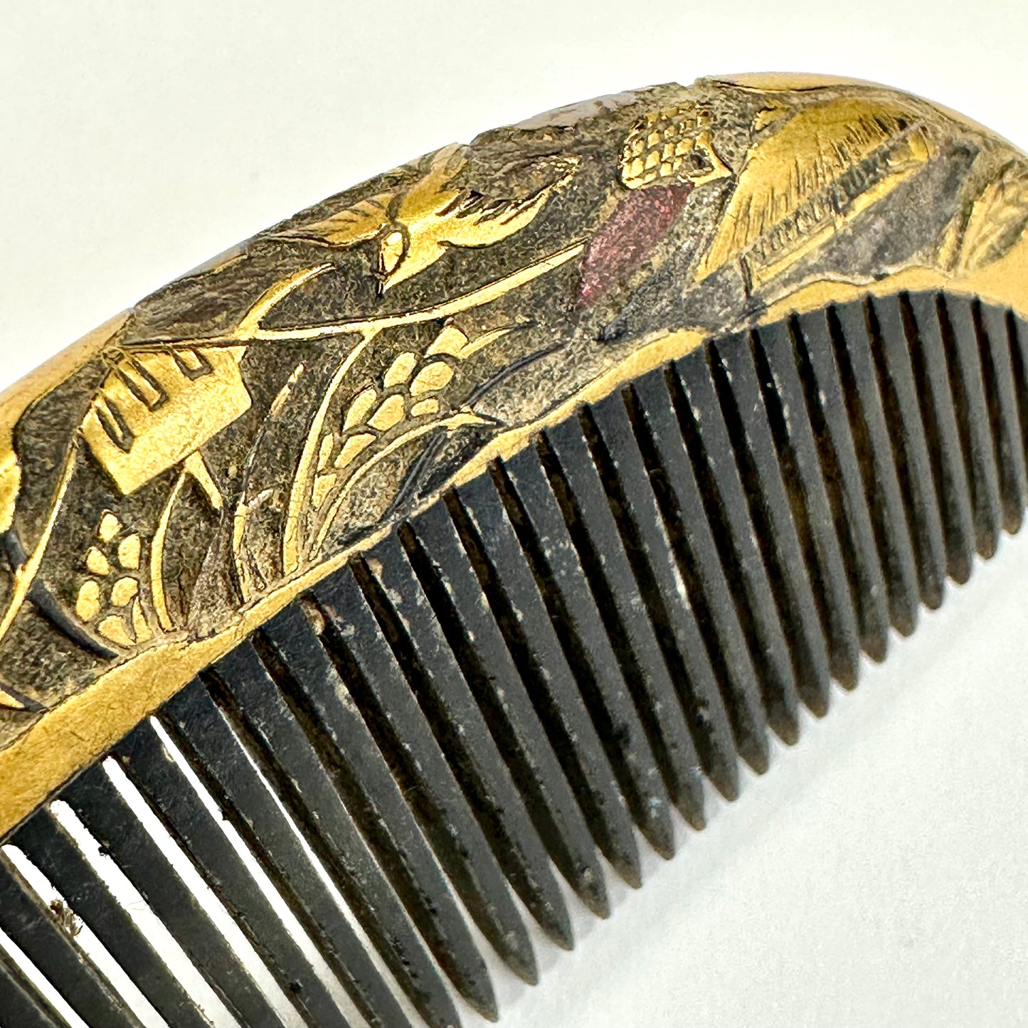 Antique Japanese Geisha Comb Kushi Hairpiece Kanzashi Gold Makie Village 3.75"