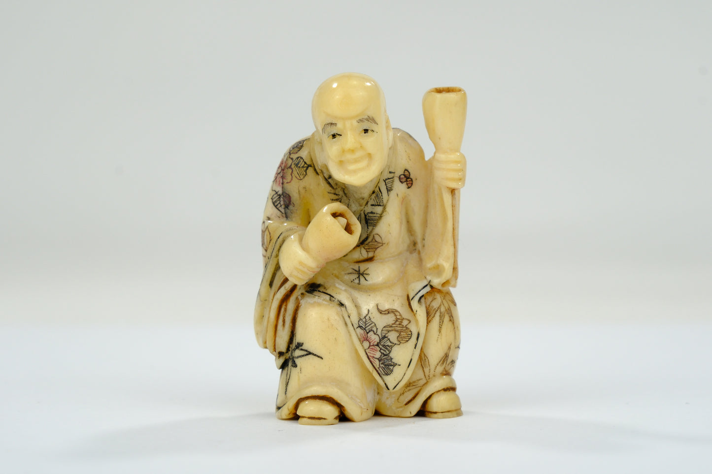 Vintage Chinese Figurine / Netsuke Hand Carved Oxbone ~2”H