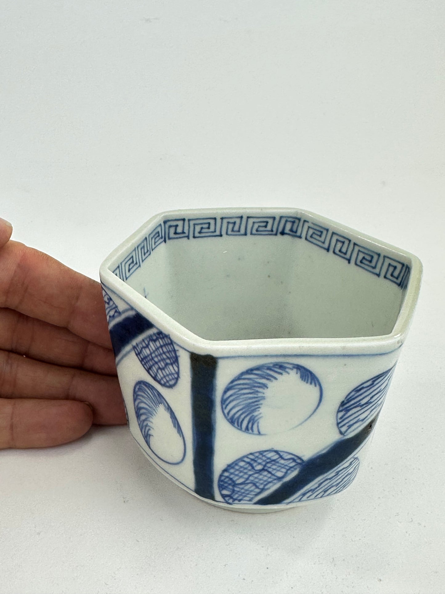 Antique Japanese Arita Imari Blue & White Hexagonal Porcelain Cup 19thC