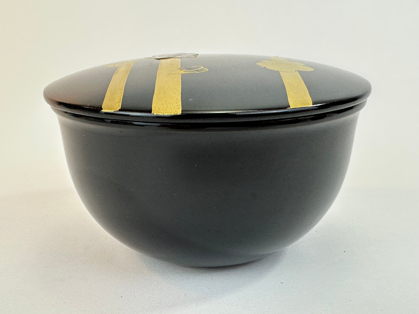 Vintage Japanese Black Lacquer Usuki w/ Gold Maki-e Plum Blossoms Motif Chaki