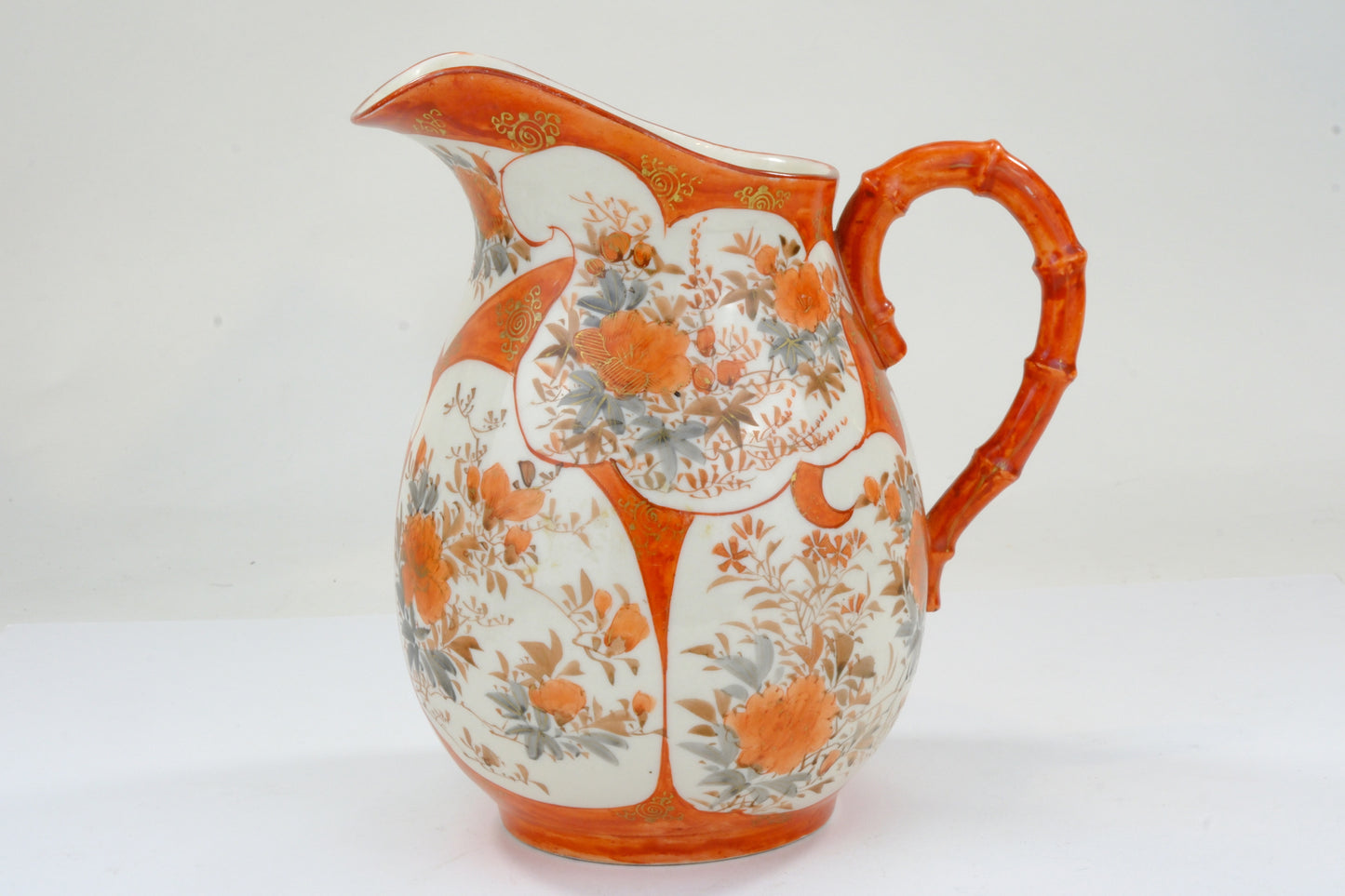 Antique Japanese Kutani Aka-e Export Ewer Pitcher Peony Bamboo Handle Meiji 9 Inch