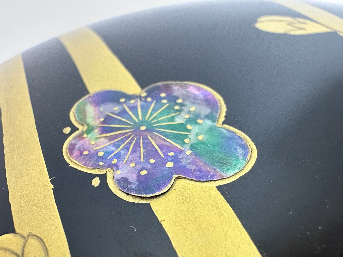 Vintage Japanese Black Lacquer Usuki w/ Gold Maki-e Plum Blossoms Motif Chaki