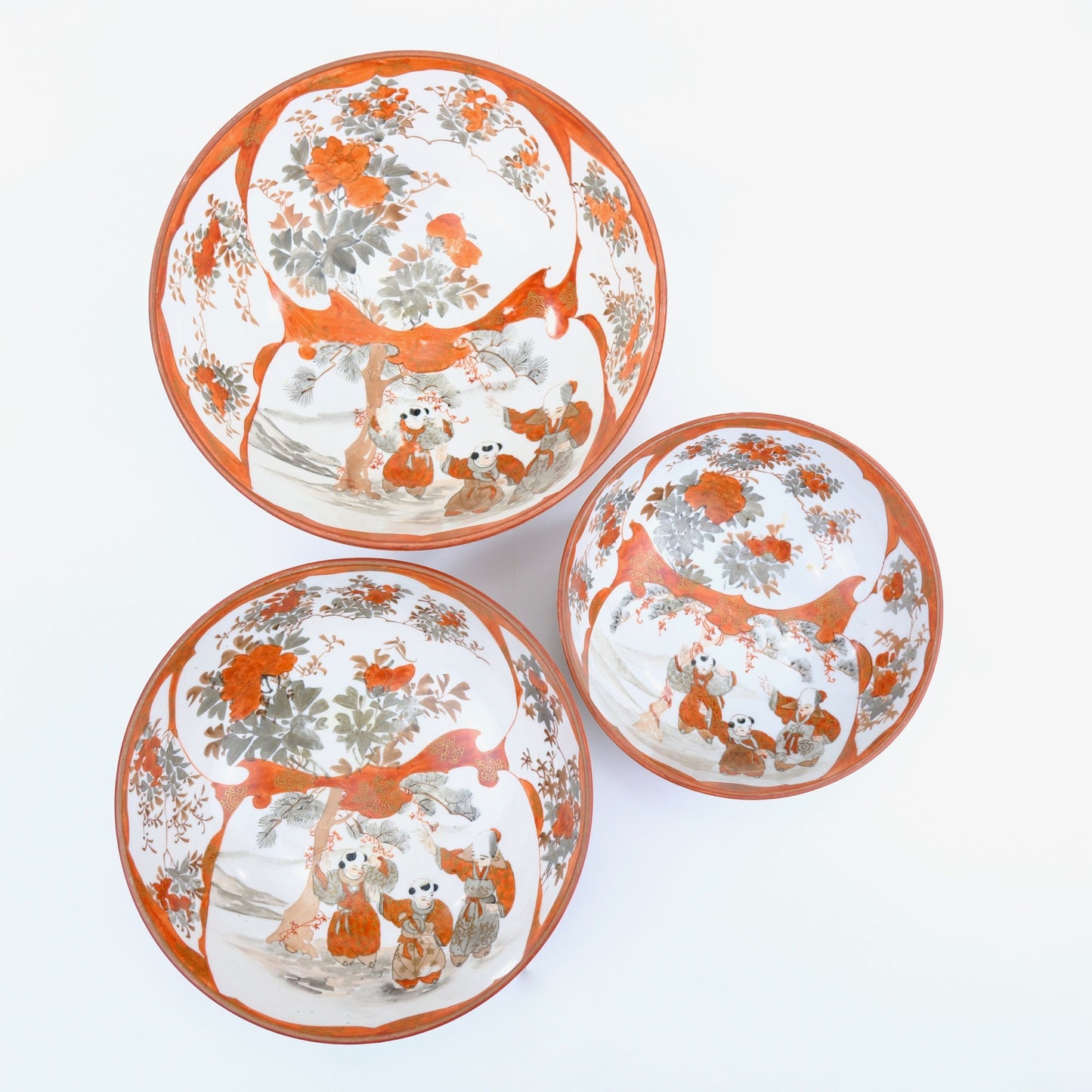 Antique Japanese Kutani Aka-e Nesting Bowl Set Three Karako Children Peony Meiji 10"W