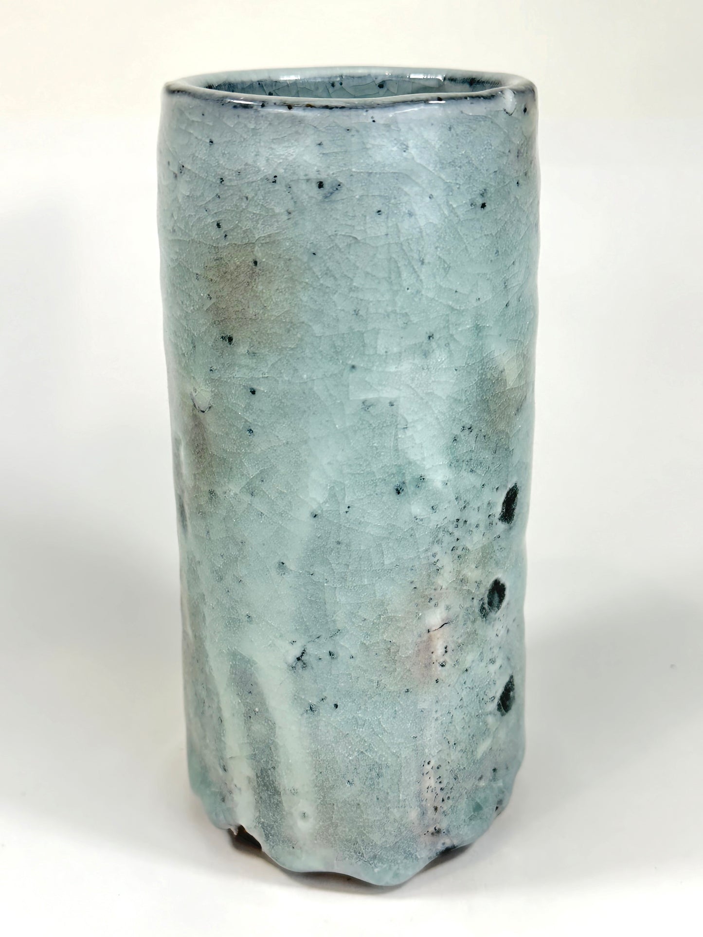 Vintage Japanese Mino Ware Blue Crackle Glaze Ceramic Flower Vase 7”