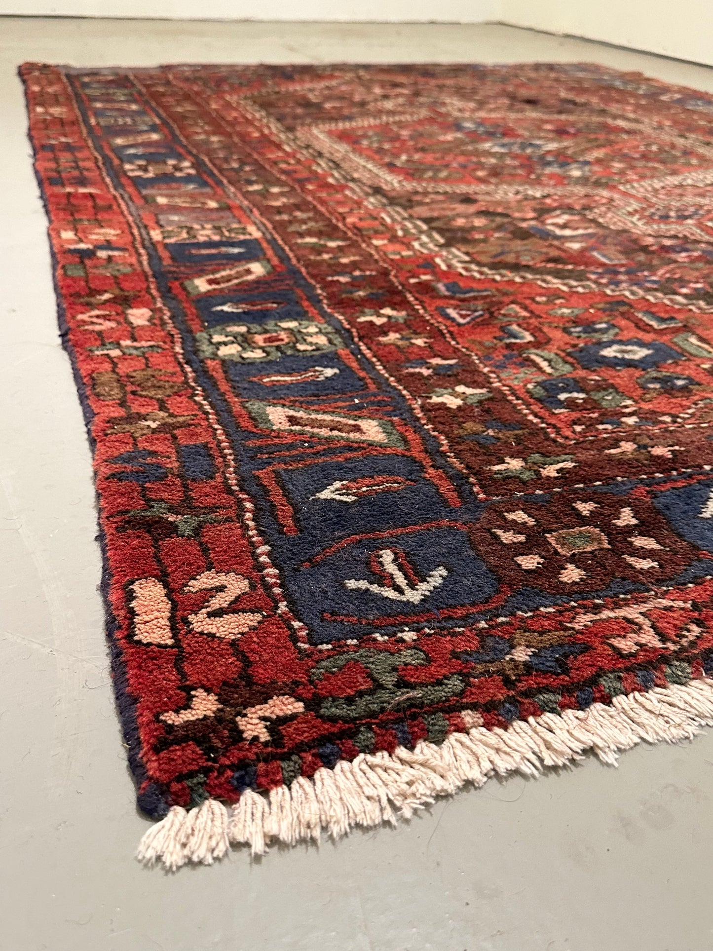 Vintage Persian Rug 60” x 83” Carpet (note condition)