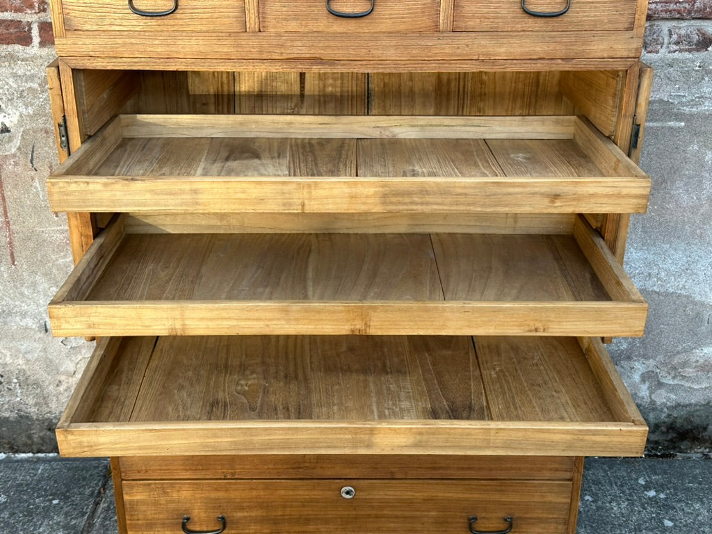 Antique Japanese Taisho Era c1920's Clothing Chest Kiri Ishodansu Tansu 60.5"H