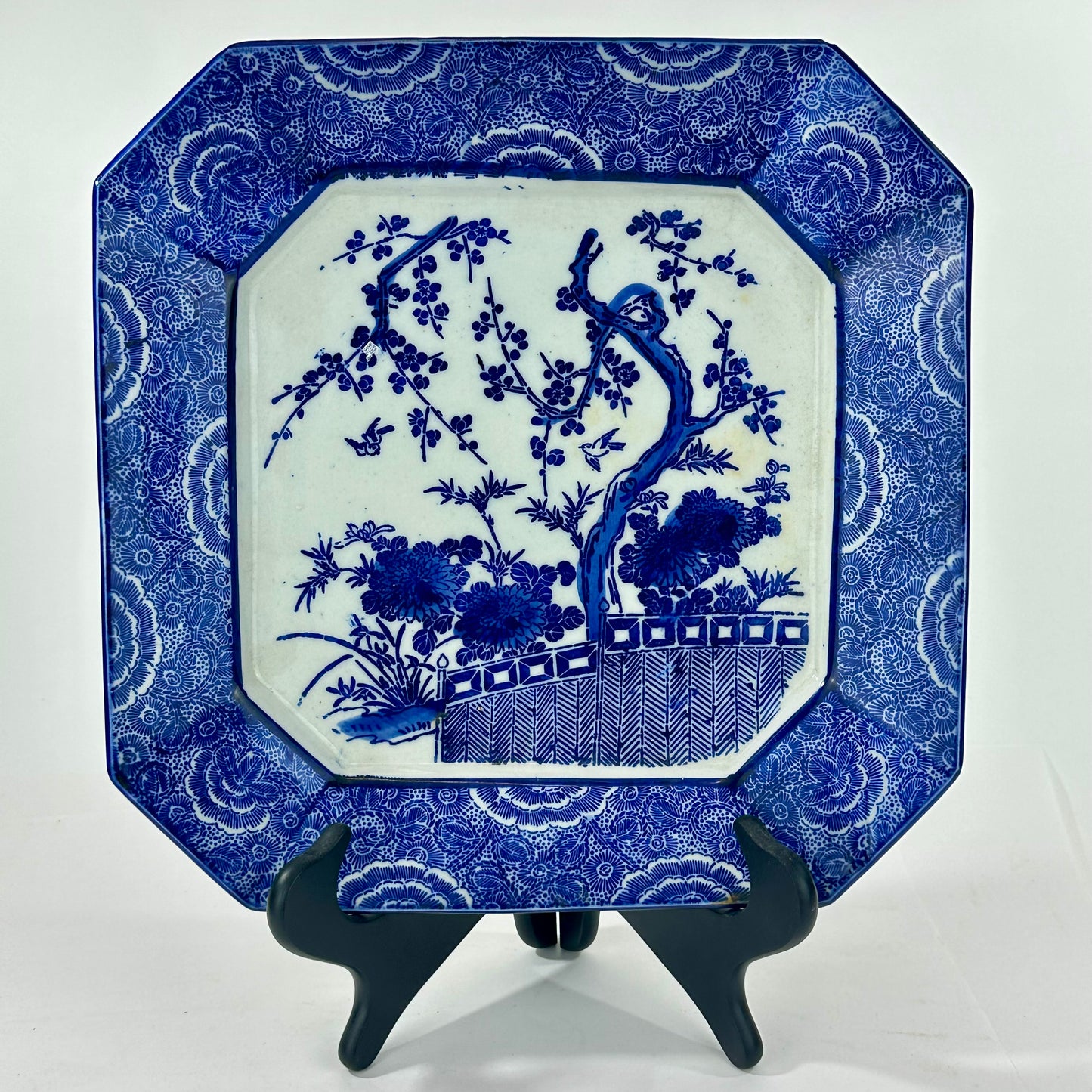 Antique Japanese 19th Century Imari Octagonal Blue & White Landscape Plate 12.5"W