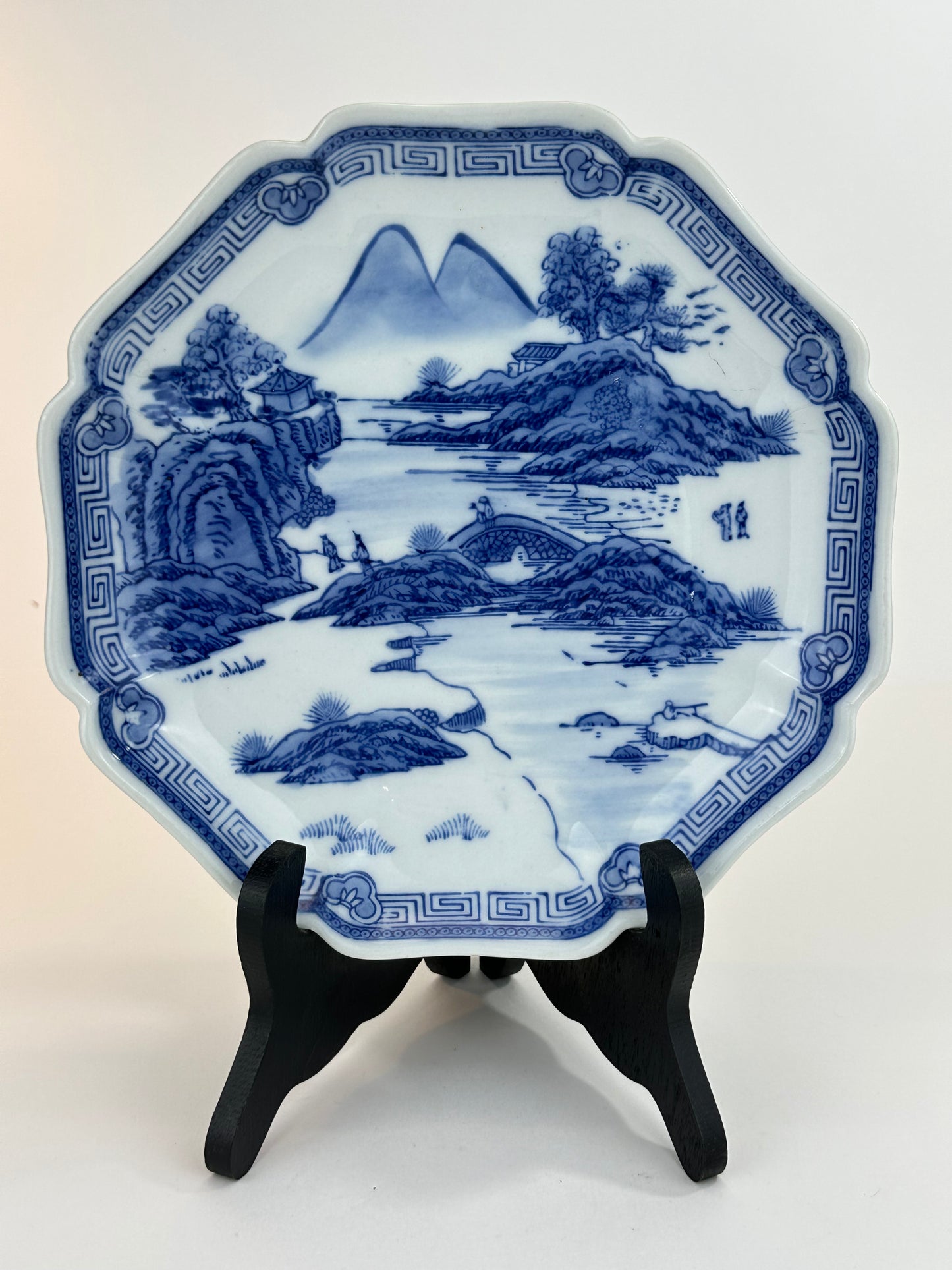 Antique Japanese Late Meiji c1910's Blue & White Scenic Porcelain Plate 8.5"W