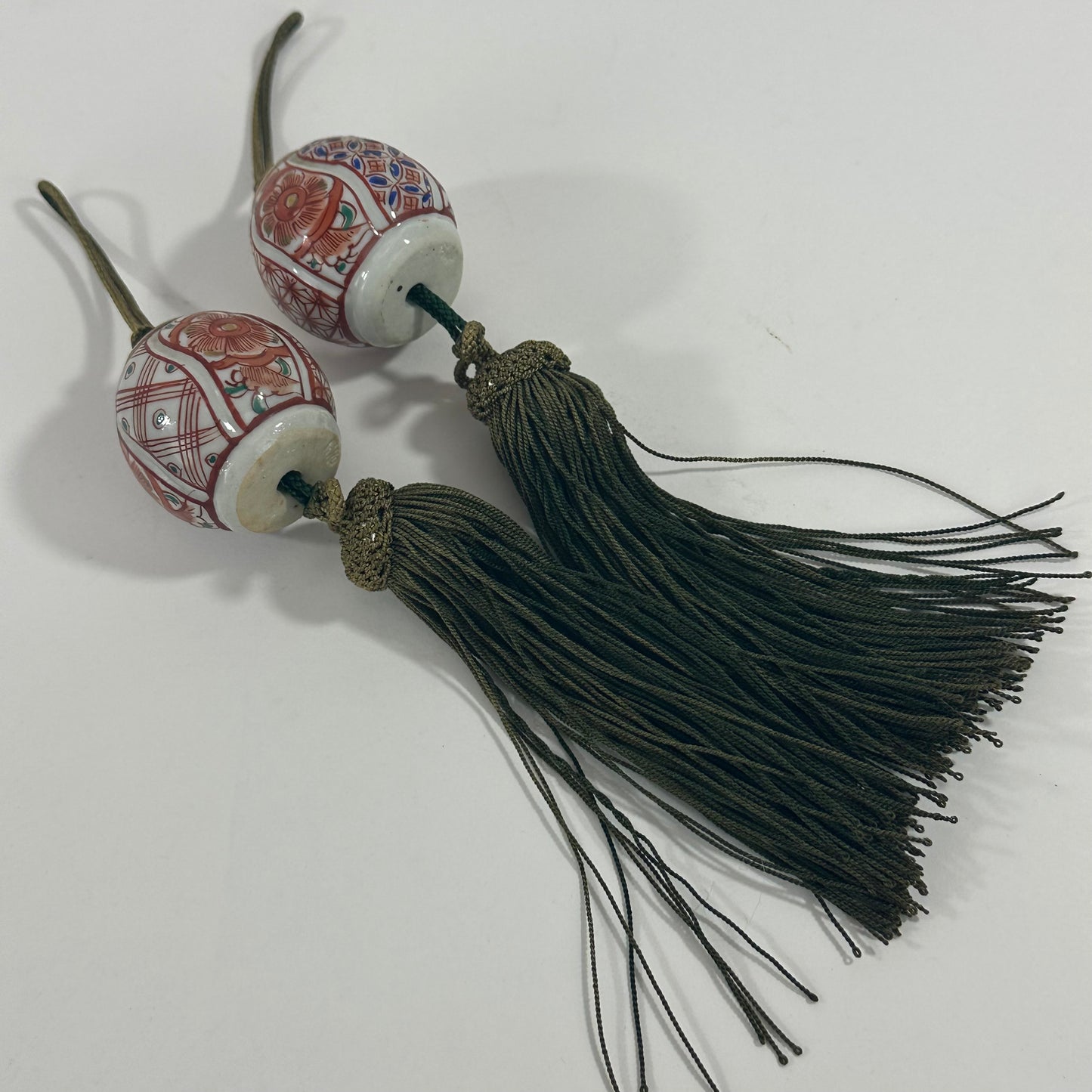 Vintage Japanese Fuchin Scroll Weights Calcite Stone Silk Tassels Pair 4cm (Copy)