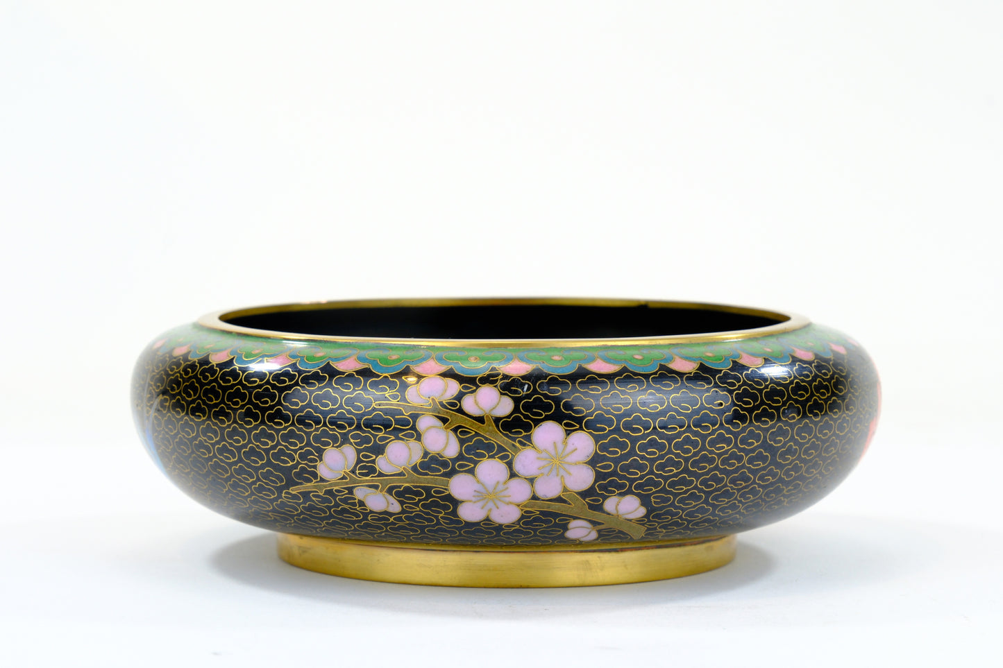 Antique Japanese Meiji Period Cloisonné Bowl with Floral Decoration