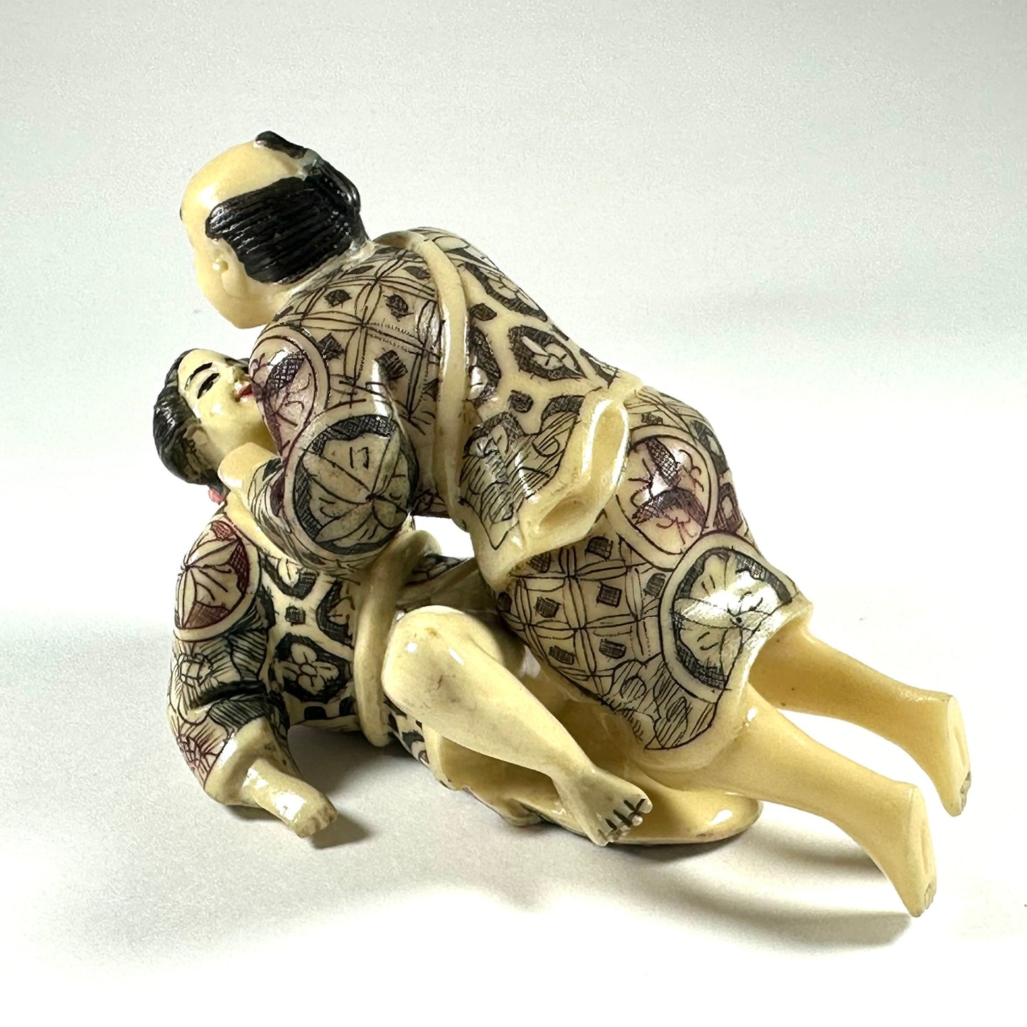 Vintage Japanese Shunga Erotic Figurine Couple Faux-Ivery Resin Hand Painted Showa a