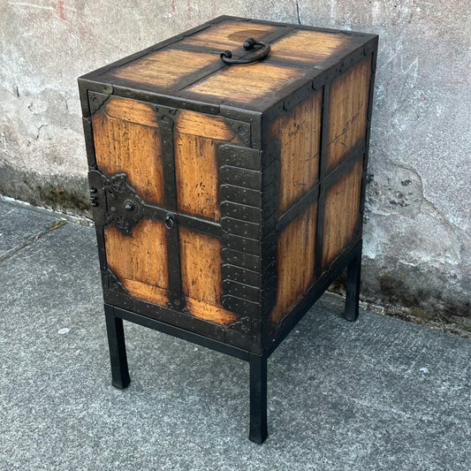 Rare Antique Japanese Edo Era (c1800's) Funadansu Ship's Tansu Chest 28"