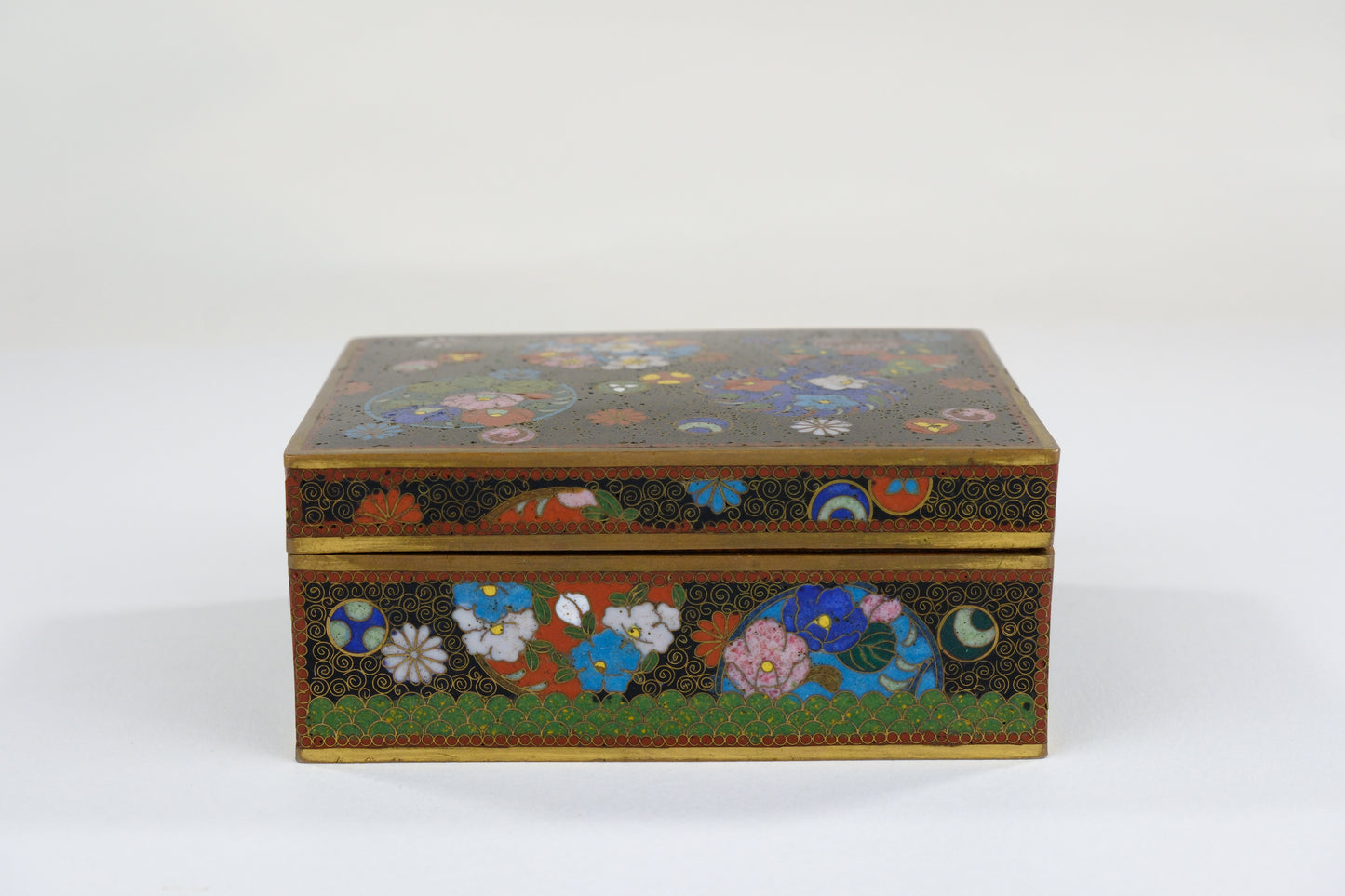 Antique Chinese c1910's Cloisonné Box w/ Floral Motif on Black 4.25”