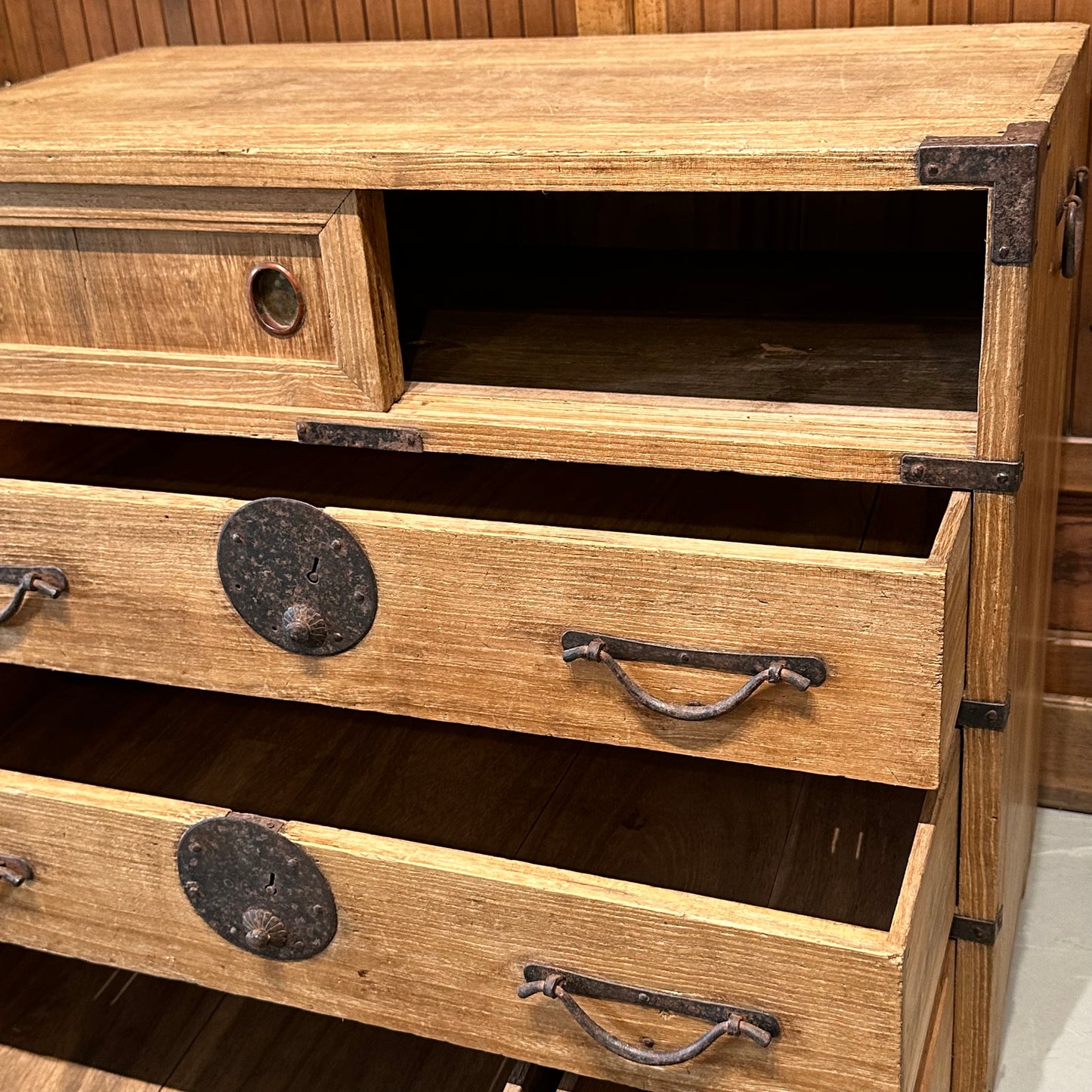 Antique Japanese Meiji Era (c1890’s) Kiri Kodansu Personal Tansu 4 Drawer 25"W