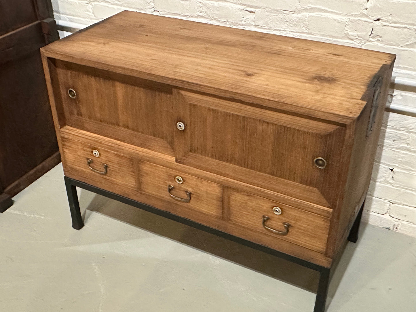 Antique Japanese 1pc Tansu Chest Taisho Era c1920's Ishodansu Kiri Wood 37"