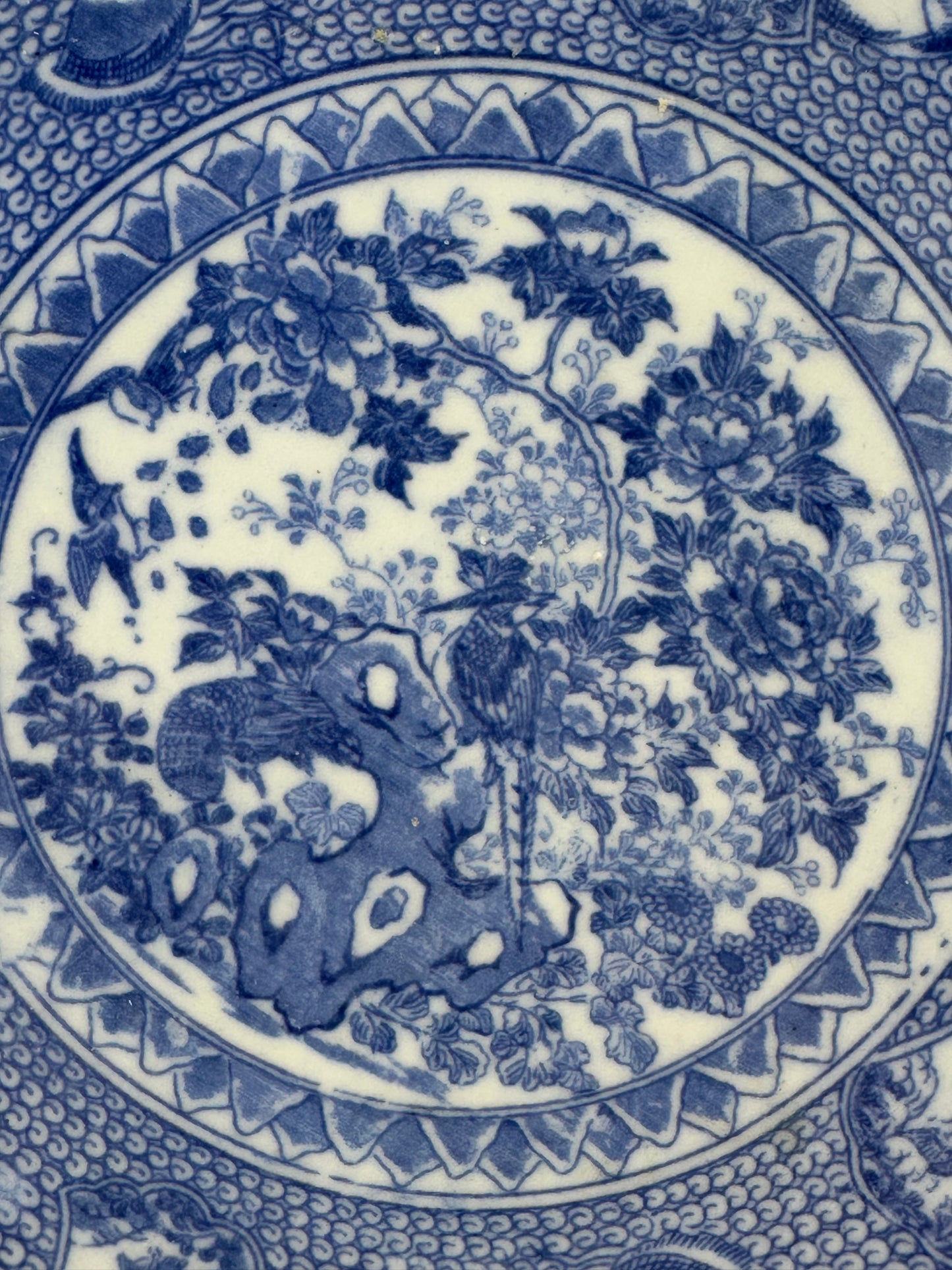 Antique Japanese 19th Century Imari Ceramic Plate Blue & White Flora & Fauna 10.5"