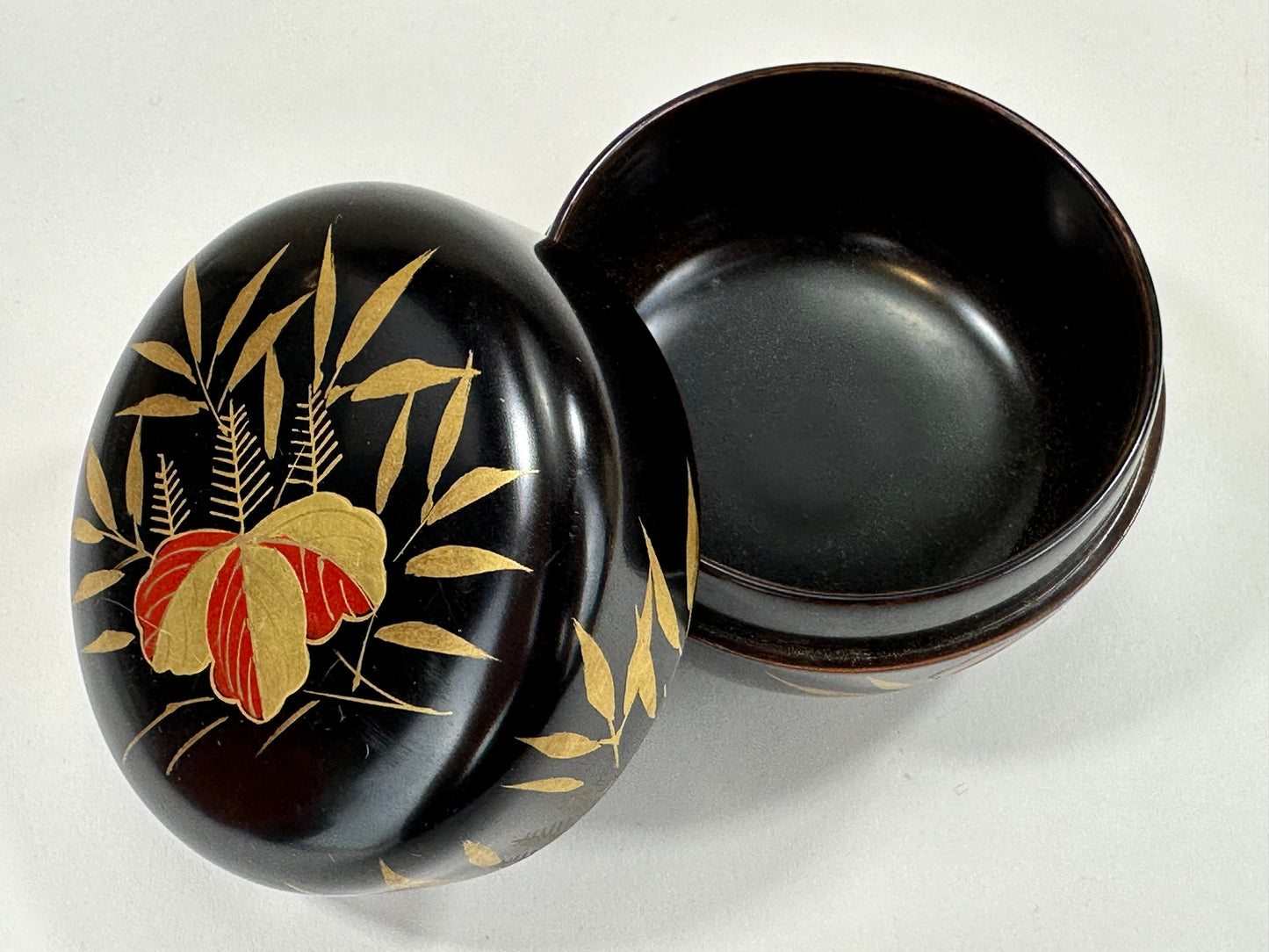 Japanese Tea Ceremony Hira-Natsume Black Lacquer Paulownia Leaf 3”