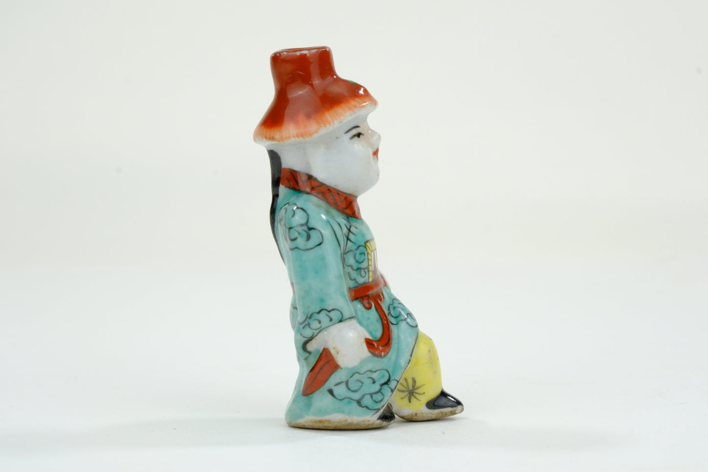 Vintage Chinese Ceramic Snuff Bottle 3"