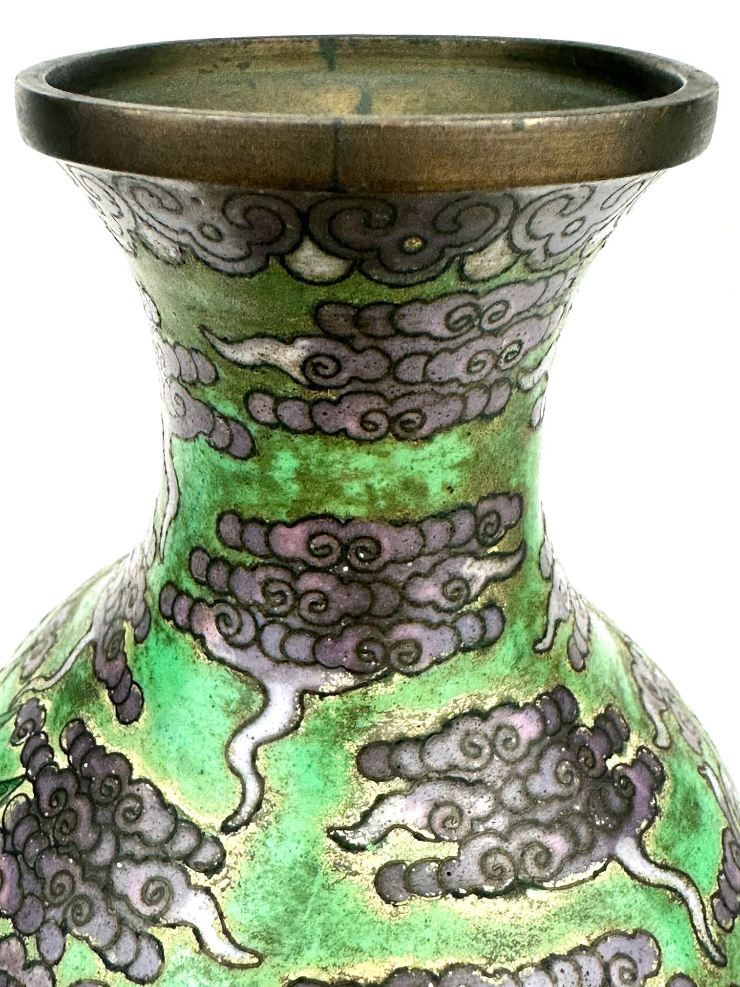 Antique Chinese Late Qing Dynasty (c1910) Cloisonné Vase Emerald Dragon 9”