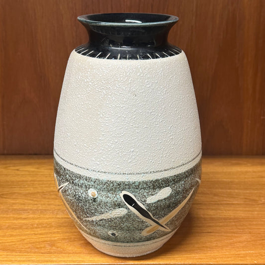 Vintage Japanese Showa Era (mid 20th) Hand Thrown Vase Ikebana