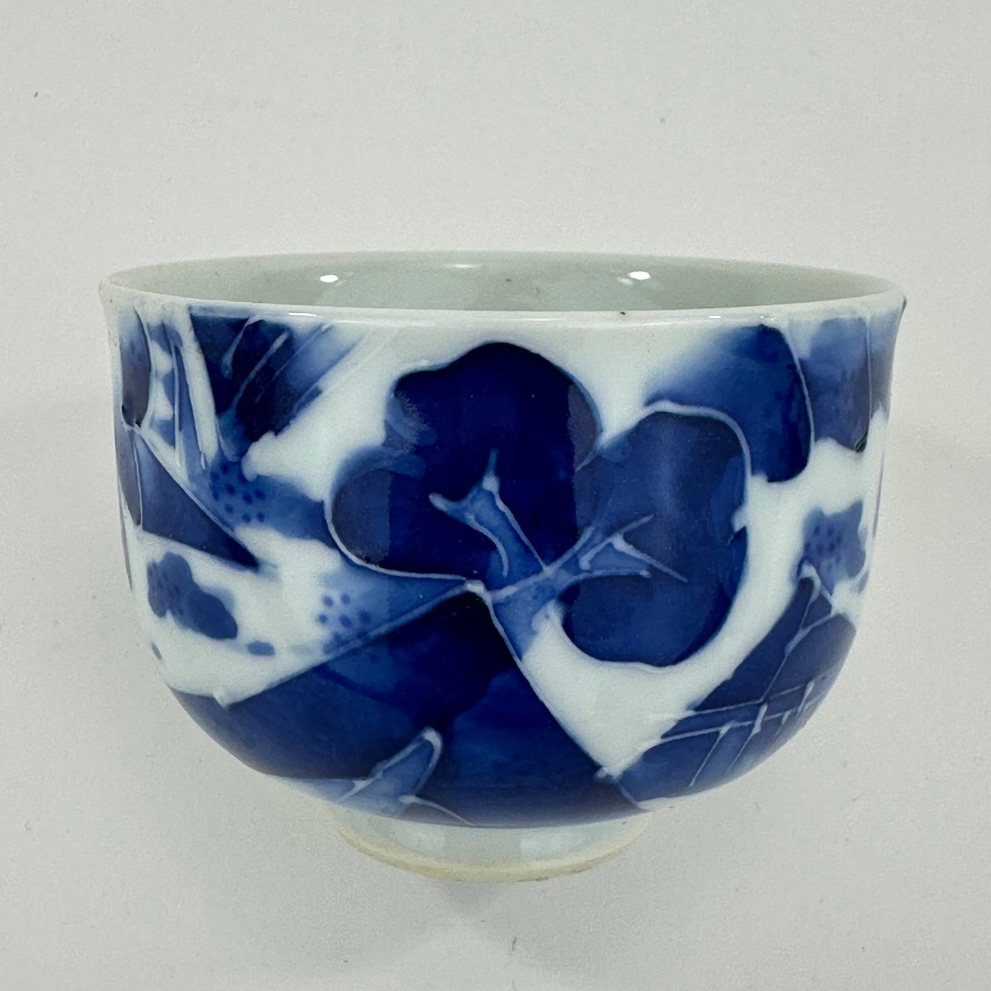 Vintage Japanese Sometsuke Indigo Handpainted Yunomi Tea Cup 3.25"W