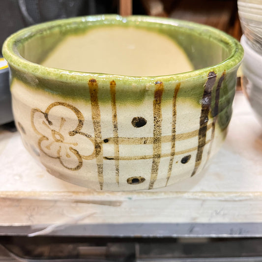 Vintage Japanese Oribe Ware Tea Ceremony Chawan Tea Bowl Green Spot Plum Blossoms