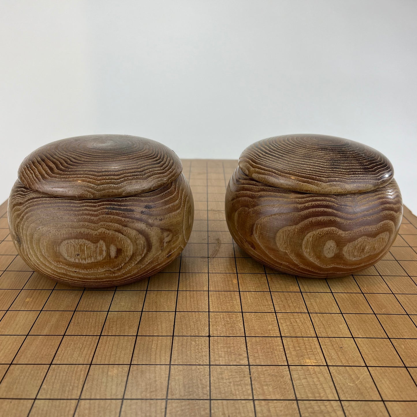 Vintage Go Stones Shell & Slate w/ Bowls