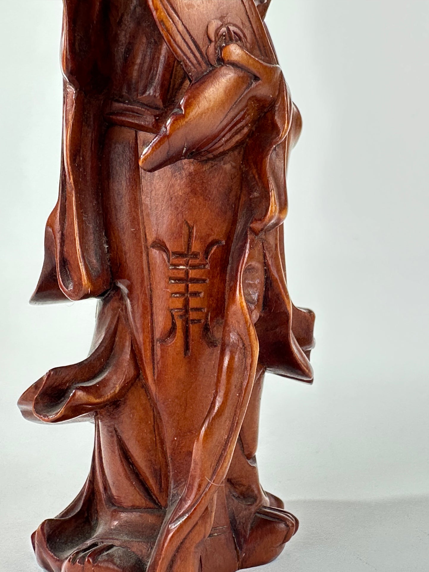 Vintage Chinese Hand-Carved Hardwood Figurine Sculpture Folk Figure 5"H