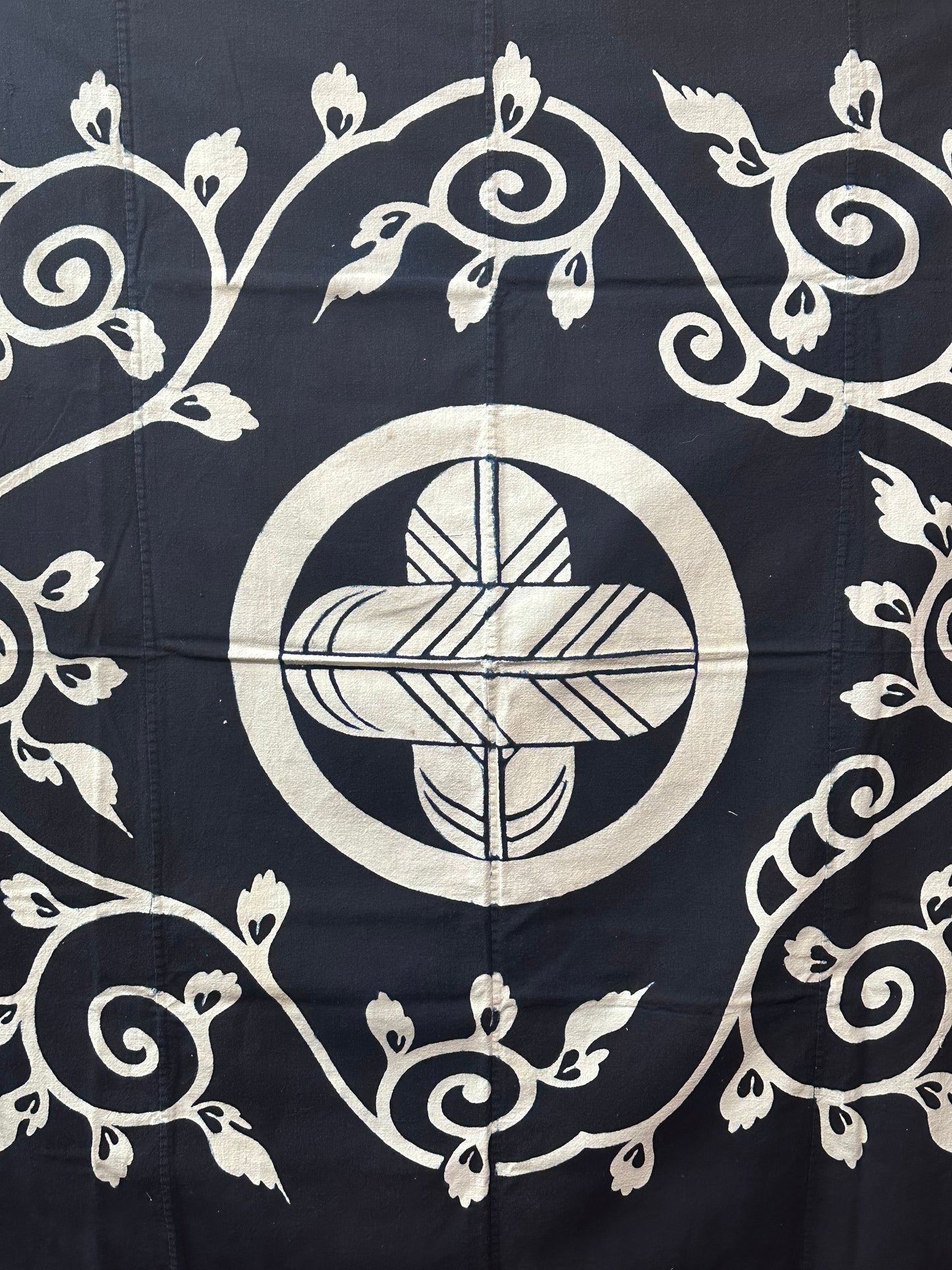 Antique Japanese 19th Century Textile Cross Feather Mon - Tsutsugaki 57"x53”