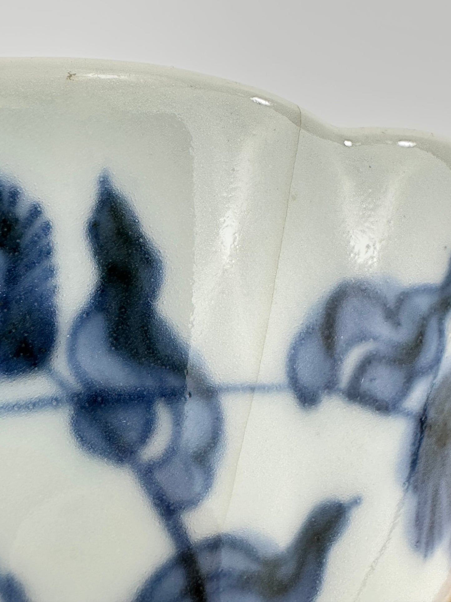 Japanese Edo Period c1850's Arita Blue & White Flower Teacup Hand Painted Hairline 3"W