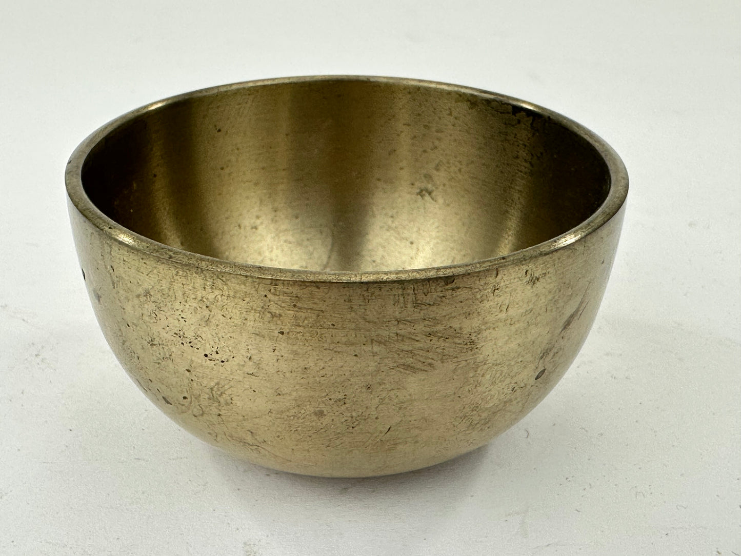 Vintage Japanese Hand-Forged Singing Bowl Meditation Bright Tone 3"W