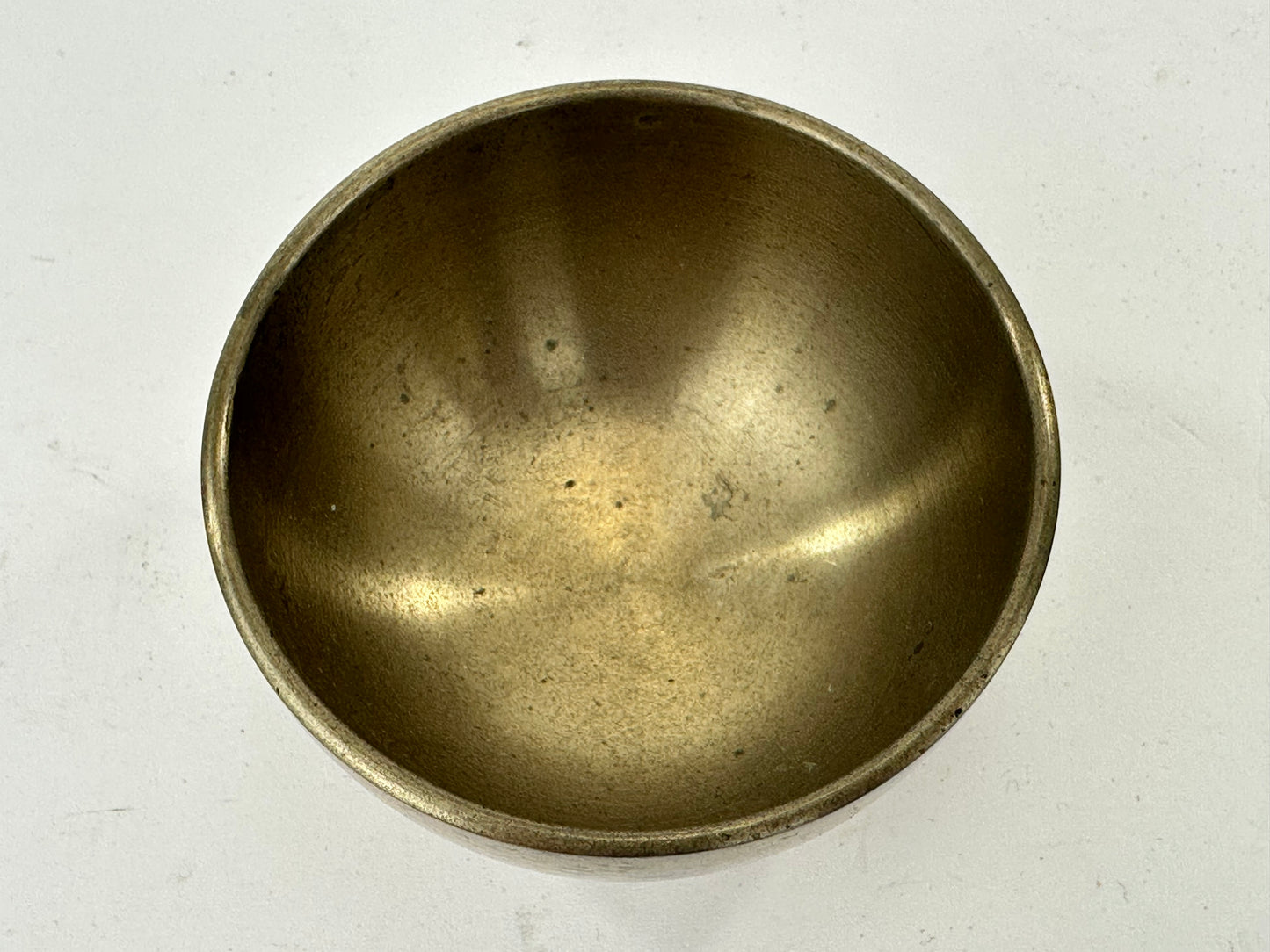 Vintage Japanese Hand-Forged Singing Bowl Meditation Bright Tone 3"W