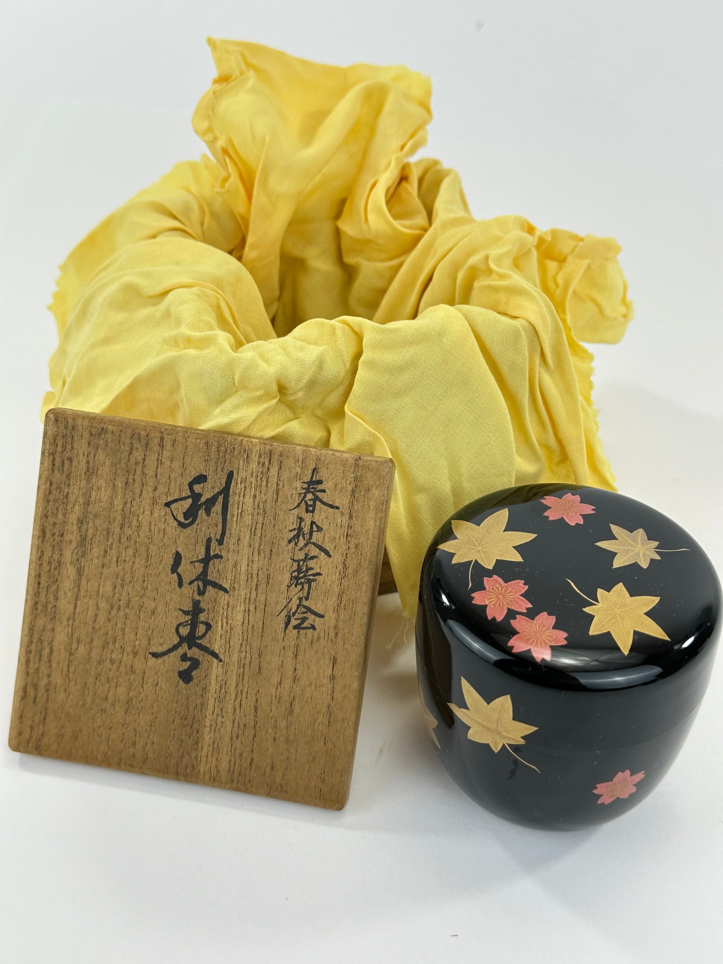 Vintage Japanese Lacquer Tea Caddy Natsume with Maple Leaf Maki-e Signed 3"H