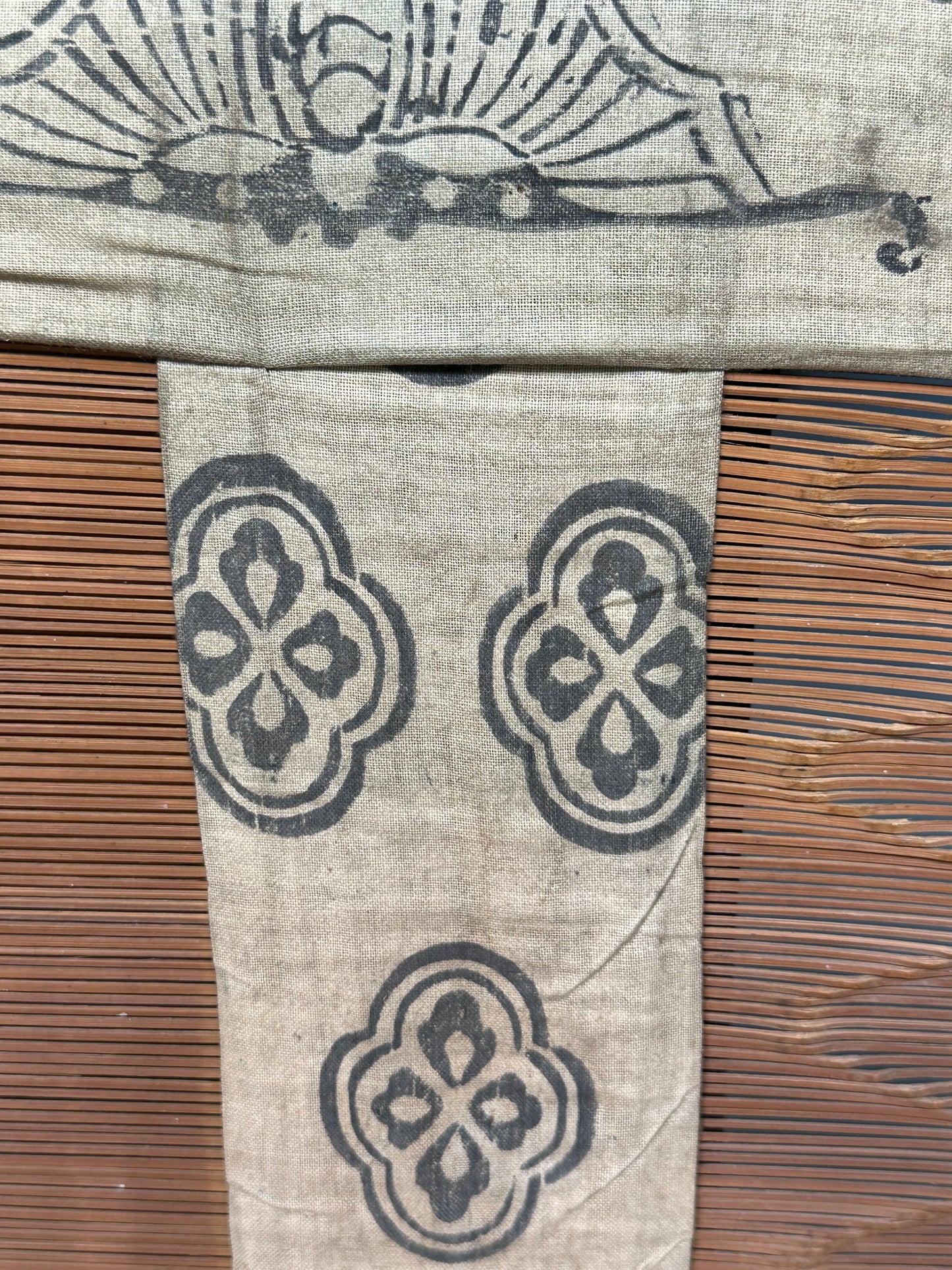 Antique Japanese Late Meiji Sudare Bamboo Screen Kamon Textile Borders 72"W