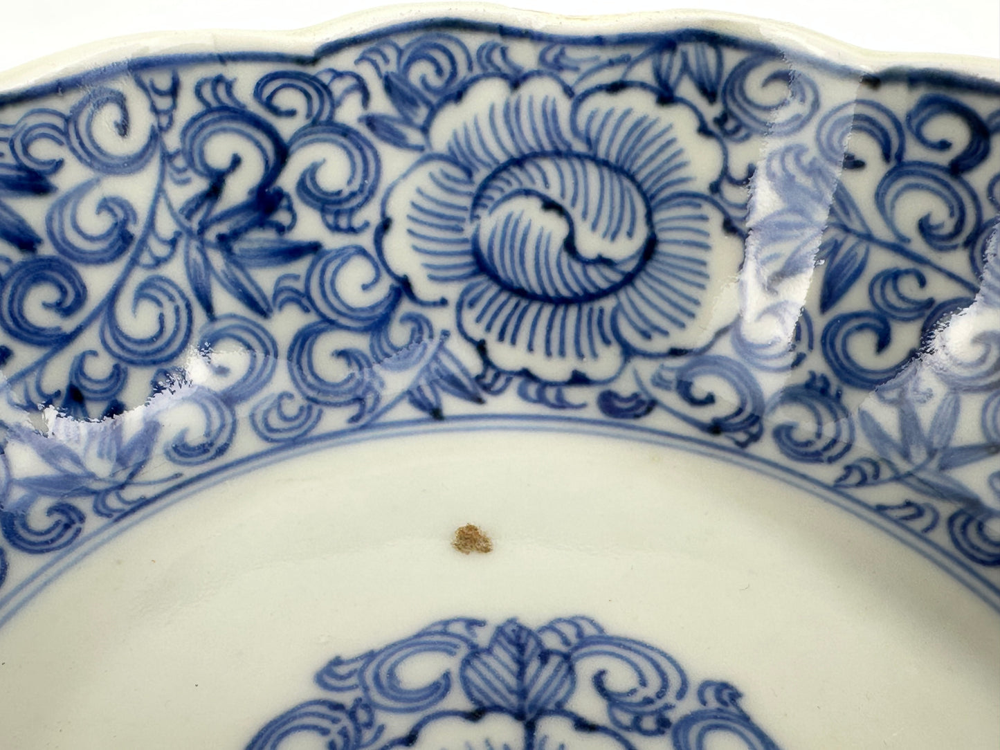 Antique Japanese Edo Period Blue & White Porcelain Lobed Bowl Floral Scrolls 6"W