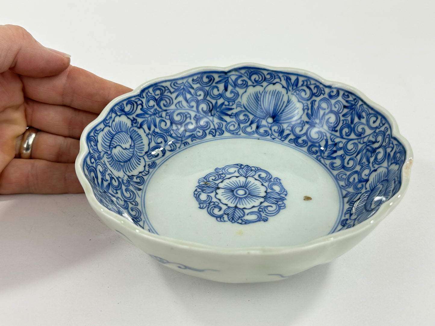 Antique Japanese Edo Period Blue & White Porcelain Lobed Bowl Floral Scrolls 6"W