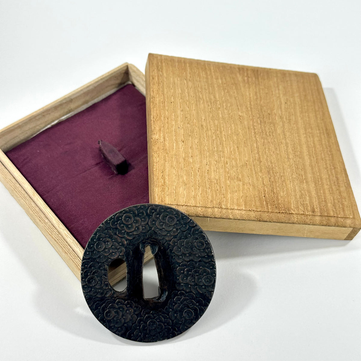 Antique Japanese Copper Tsuba Kiku Hanazume Chrysanthemum Edo Kiri Box 3"dia