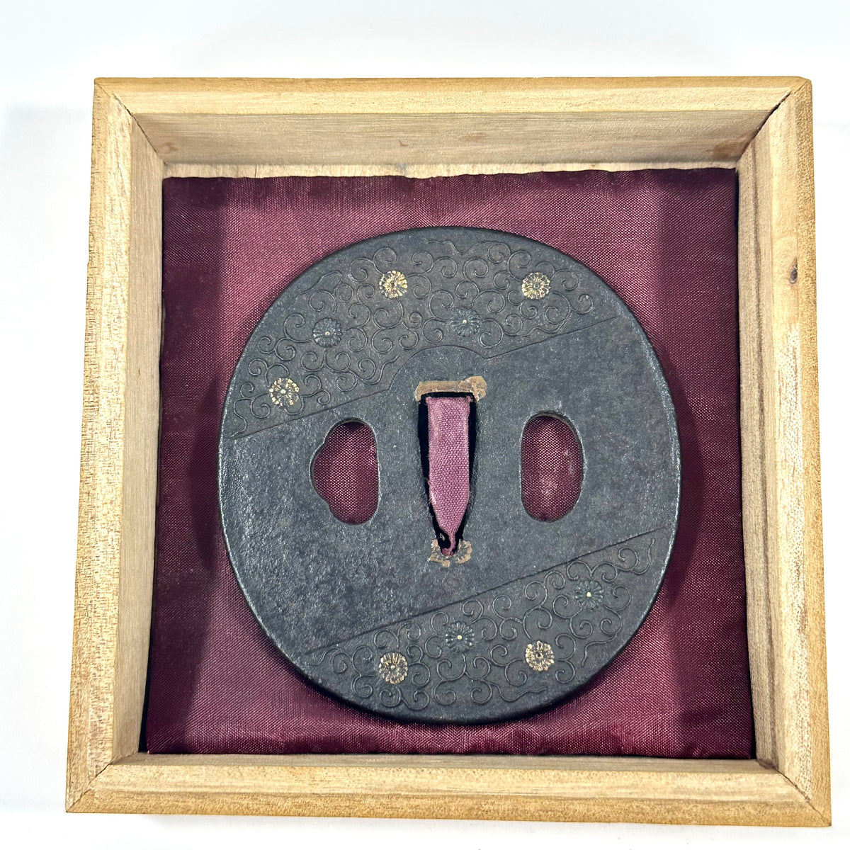 Antique Japanese Iron Tsuba Karakusa Gold Zogan Kiku Diagonal Edo Kiri Box 3"dia