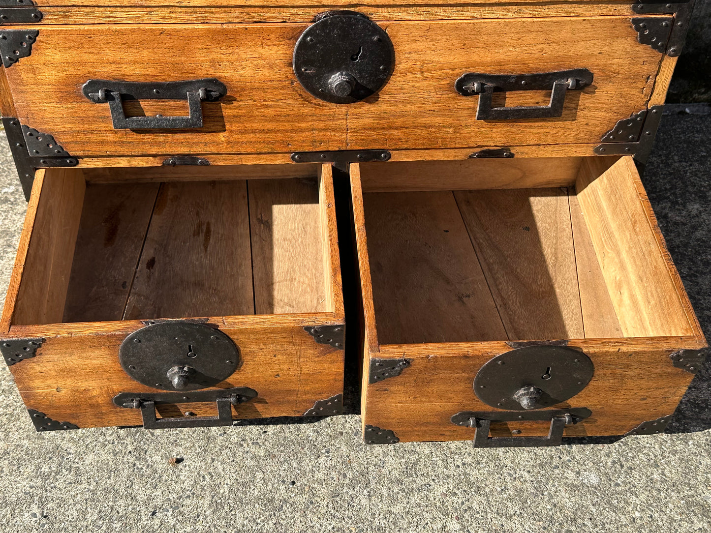 Antique Japanese Meiji Era Kodansu 5 Drawer Kiri Wood Tansu 23"H