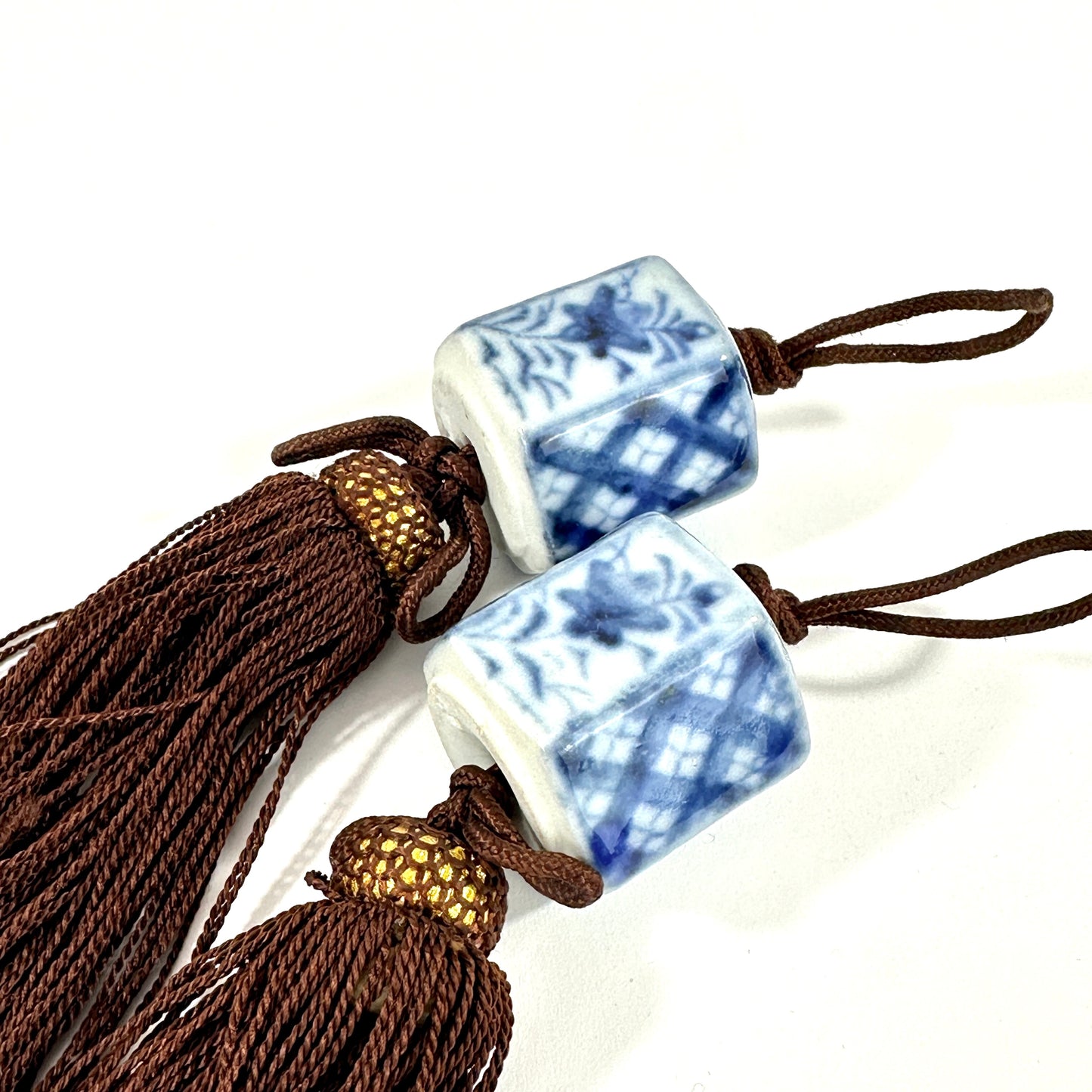 Vintage Japanese Fuchin Scroll Weights Blue White Porcelain Cube Bead Brown Tassel